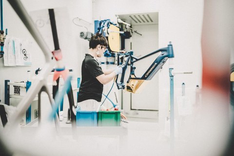 Orbea consolidates its project now employing over a thousand people