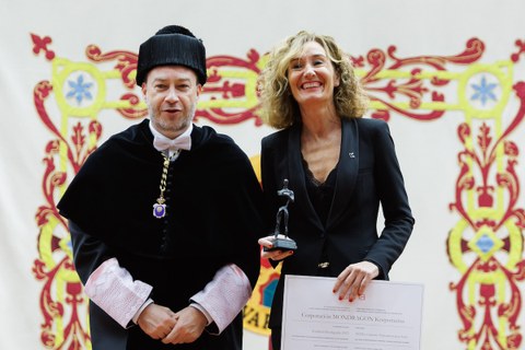 La UPNA premia a MONDRAGON