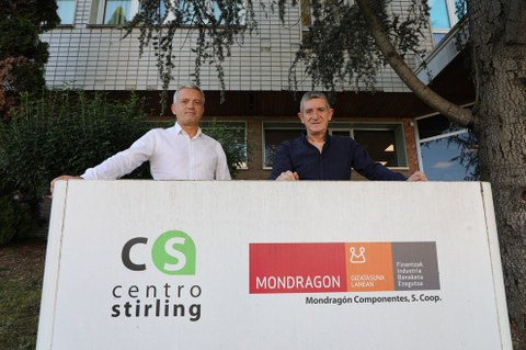 Aldaketa Stirling Zentroan eta Osagaien Dibisioko Berrikuntza zuzendaritzan